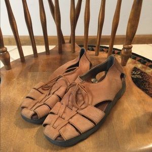 Trader Bay sandals/flats 9.5